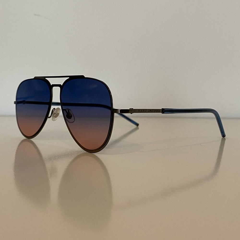 Marc Jacobs Flat-Lens Sunglasses